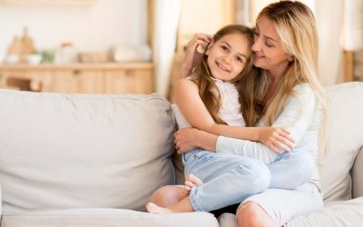 „Ce ai făcut azi?” Cum comunici mai eficient cu copilul tău